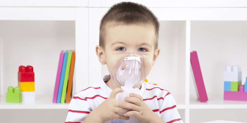 Cómo ayudar a los niños a el nebulizador - Central